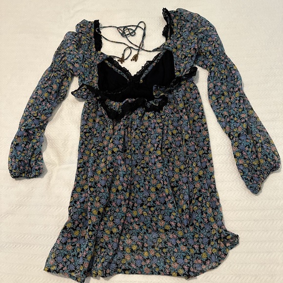 Floral non form fitting dress boho hippie indie casual California coastal - Picture 4 of 6